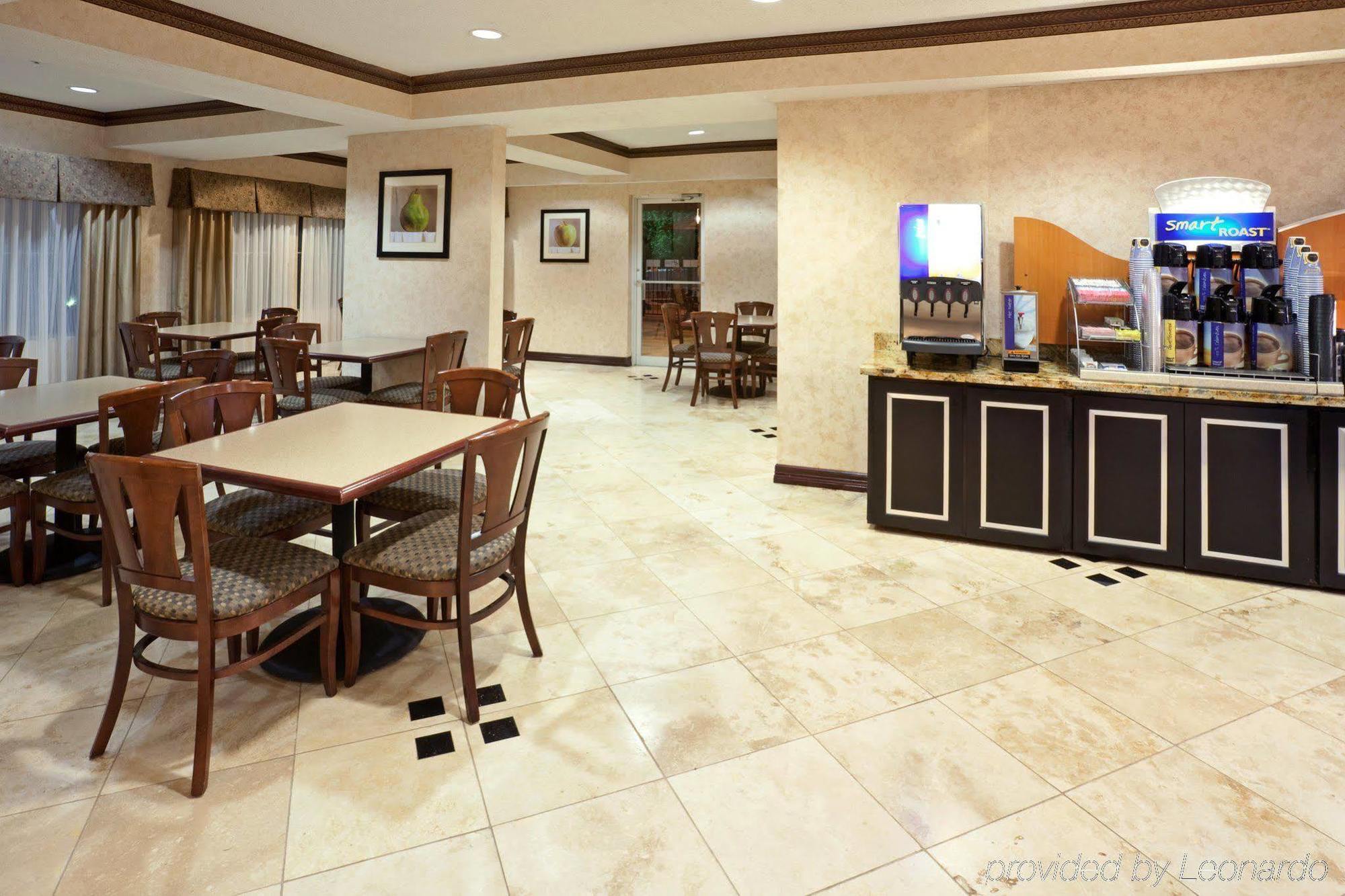 Holiday Inn Express & Suites - Dallas Park Central Northeast By Ihg Restaurant billede
