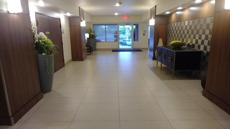Holiday Inn Express & Suites - Dallas Park Central Northeast By Ihg Eksteriør billede